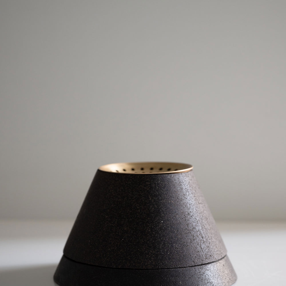 
                      
                        46 - Harrat, Basalt Scent Diffuser & Incense Burner
                      
                    