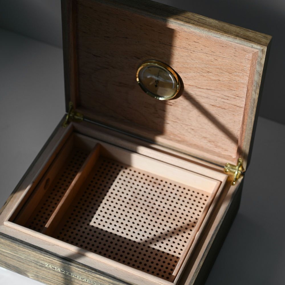 
                      
                        60 - Tuwaiq Cigar Humidor
                      
                    